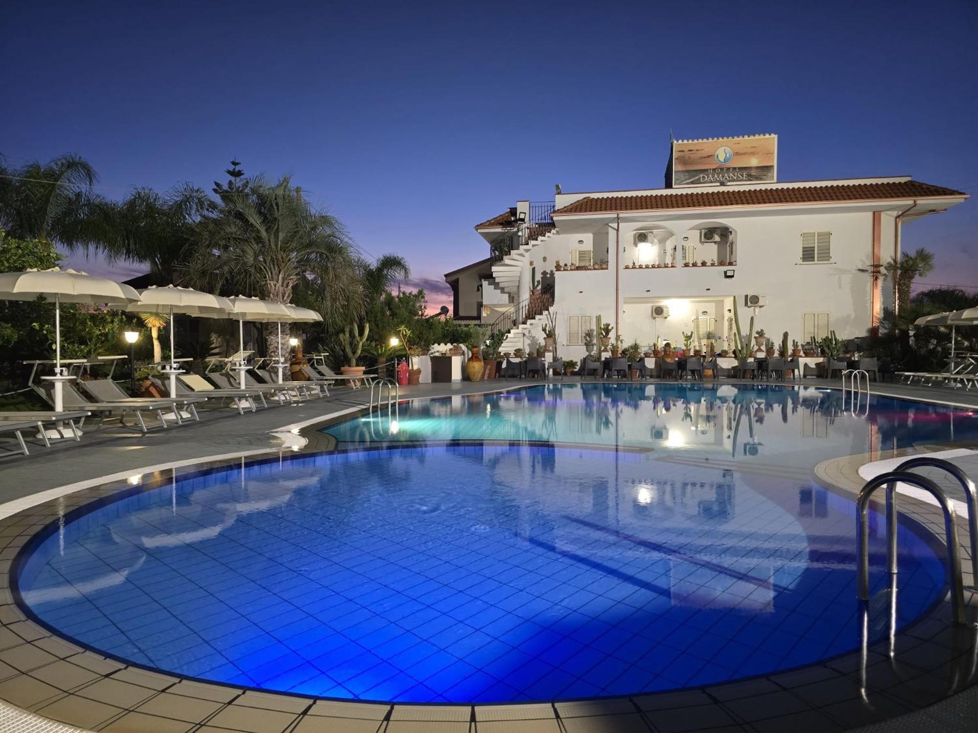Hotel Damanse Santa Domenica  Exteriér fotografie